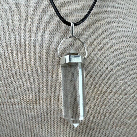 Quartz Pendant Necklace New Black Cord 22" - Picture 2 of 5